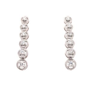 Circle chain earrings