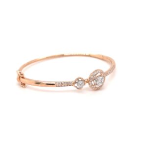 Chic diamond bracelet