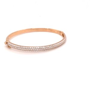 Gorgeous diamond bracelet