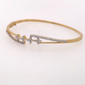 Austere Cluster Diamond Bracelet