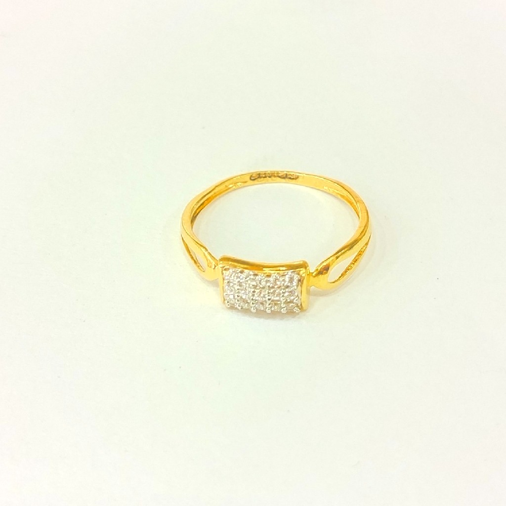916 HM CERTIFIED GOLD FANCY DESIGN LADIES DIAMOND RING