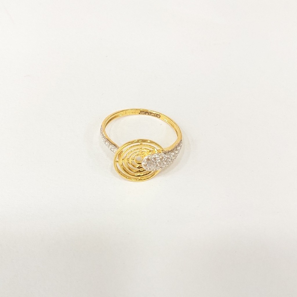 916 HM CERTIFIED GOLD FANCY DESIGN LADIES DIAMOND RING