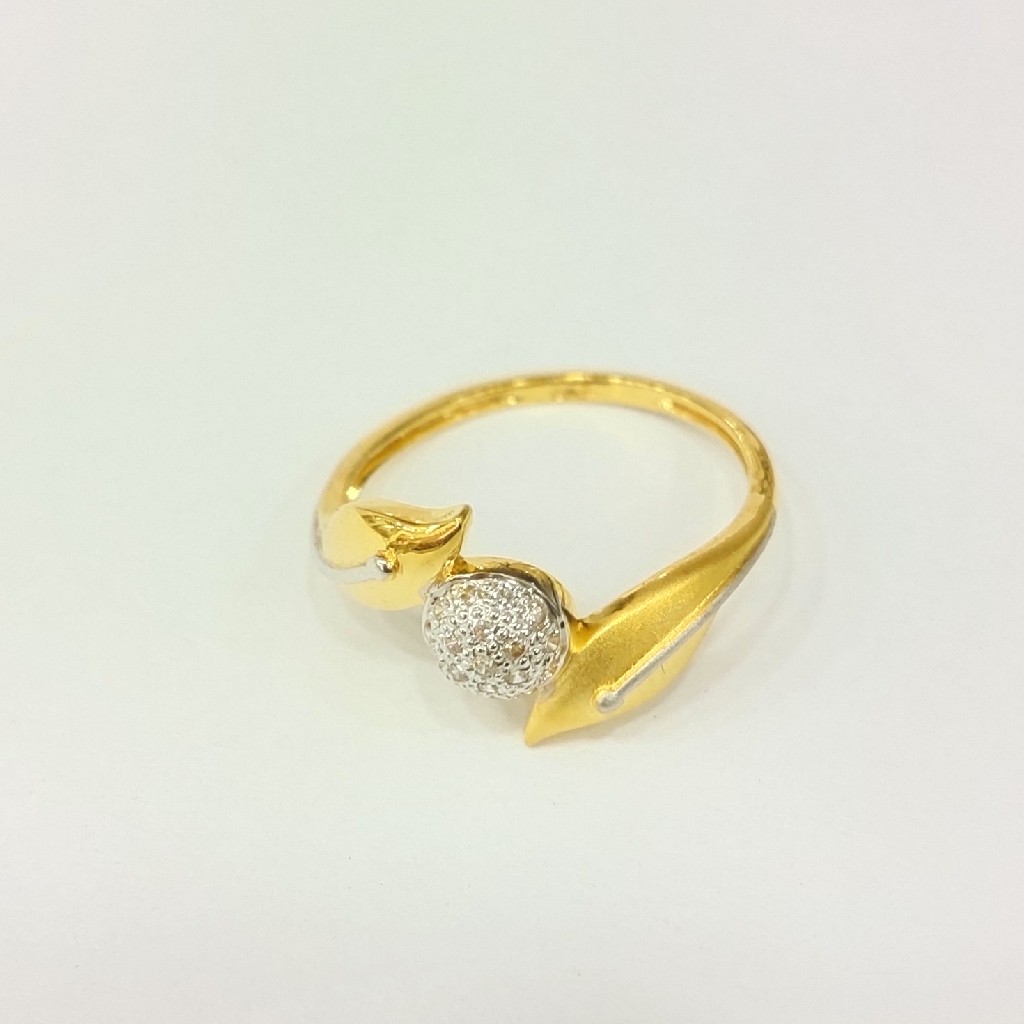 916 HM CERTIFIED GOLD ANTIQUE DESIGN LADIES RING