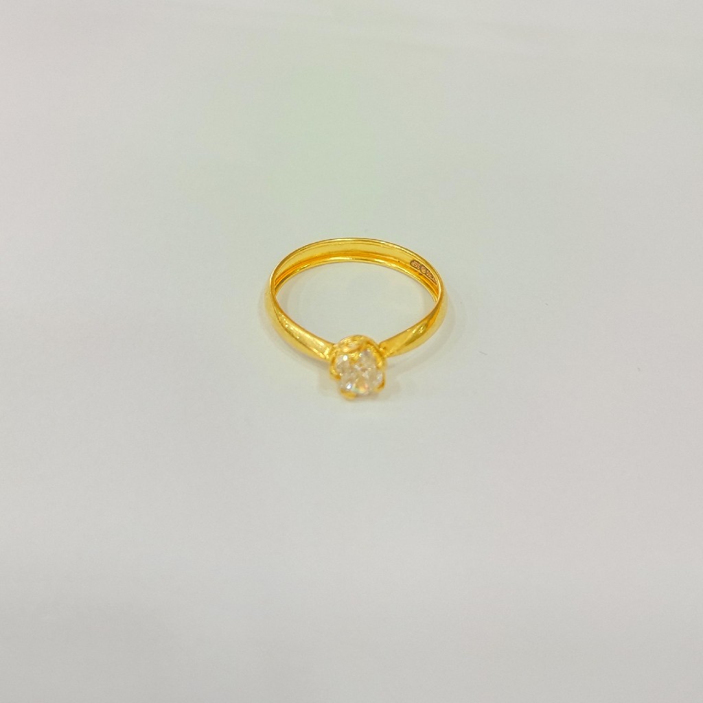 18KT GOLD CERTIFIED FANCY SINGLE DIAMOND LADIES RING
