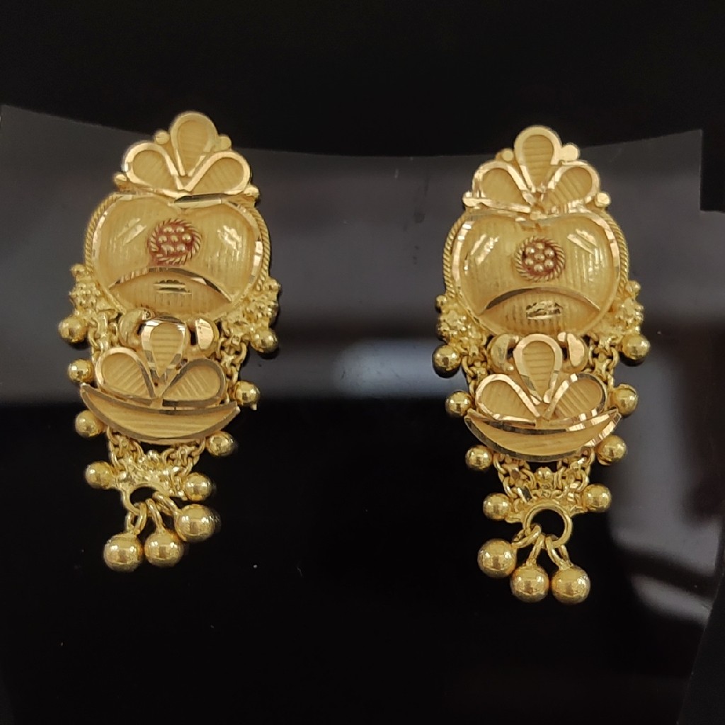 22KT Gold Fancy Design Women's Earrings