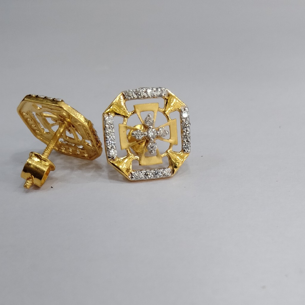 22KT Gold CZ Earrings - Image 2