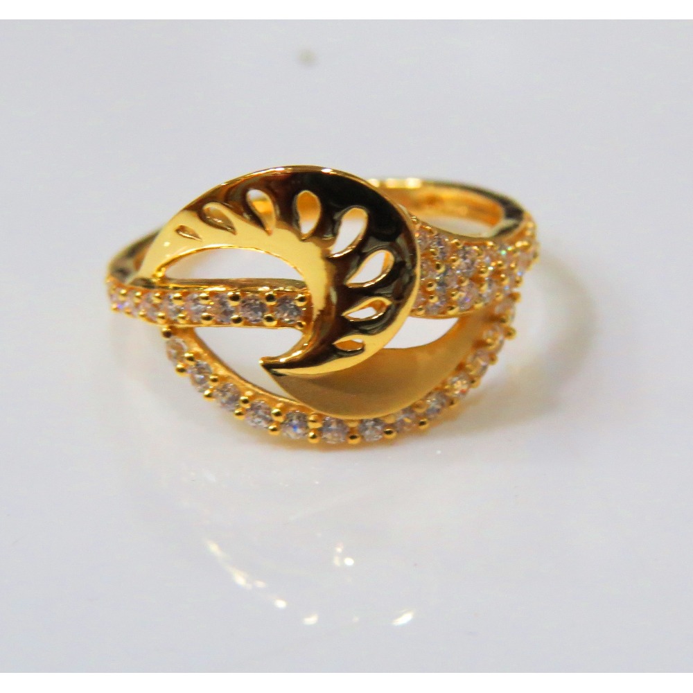 22kt Gold Cz Casting Ladies Ring
