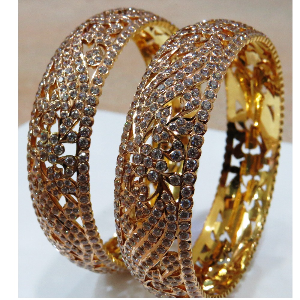 22kt gold close setting CZ Fancy Bangle (patla)