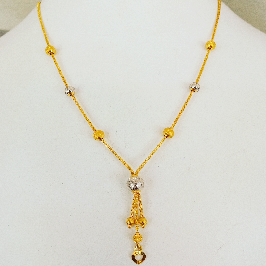 Gold Plain necklace