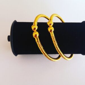 Latest 22k gold kadli design