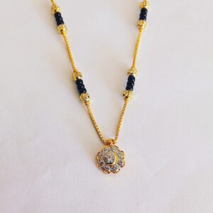 Gold necklace for girls