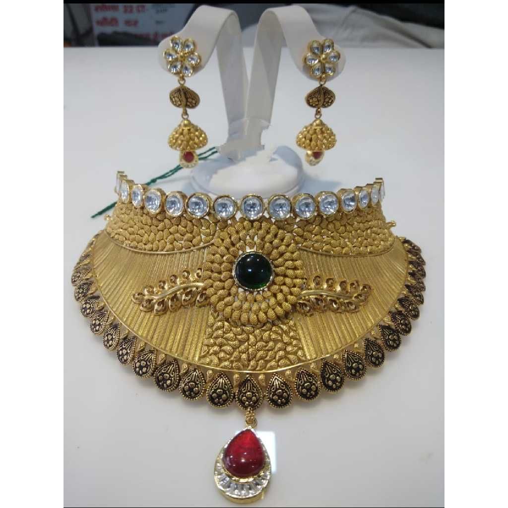 91.1 Fancy Gold Necklace Set