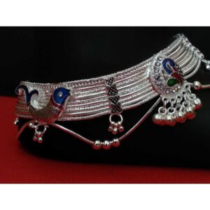 Broad Fish Shape Attractive Silver Payal