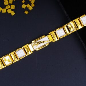 gold cheetan design diamond Gents bracelet 33