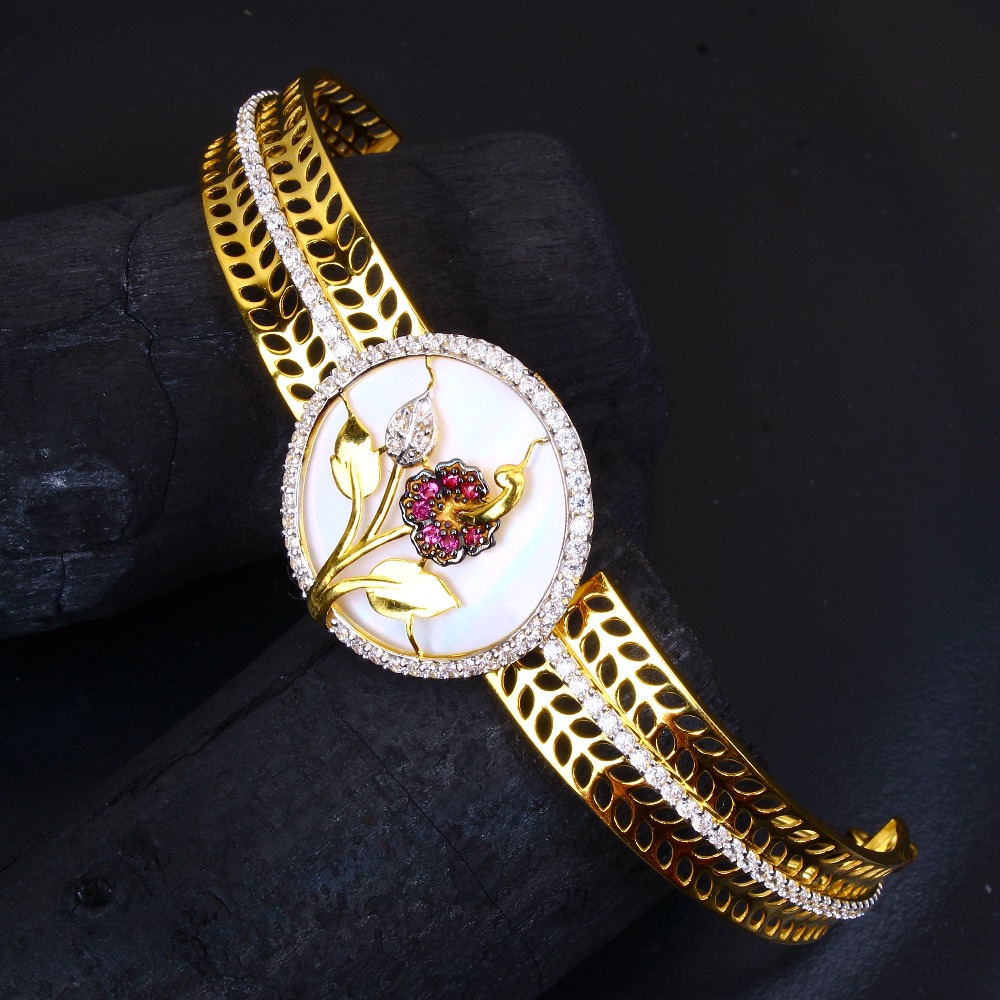 gold expensive diamond Bracelet 28