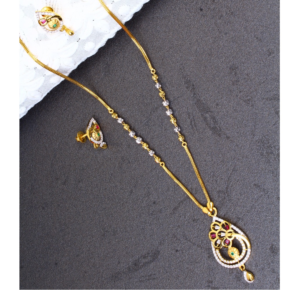 18k Yellow Gold Elegant Necklace Set For Womens