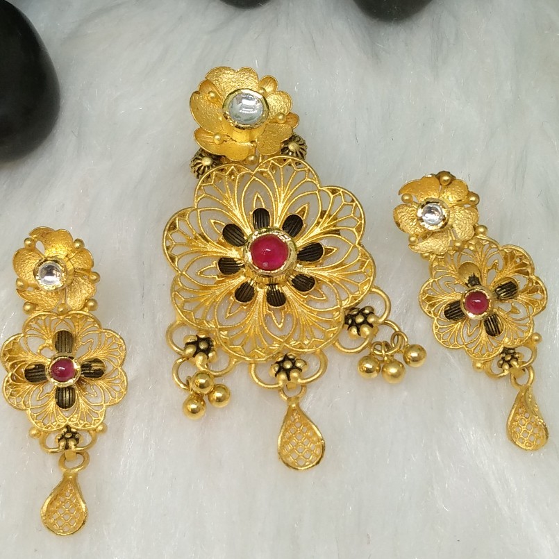 Antique pendant set - Image 2