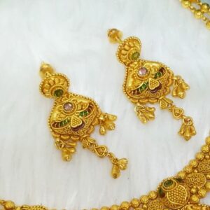 916 semi antique short set