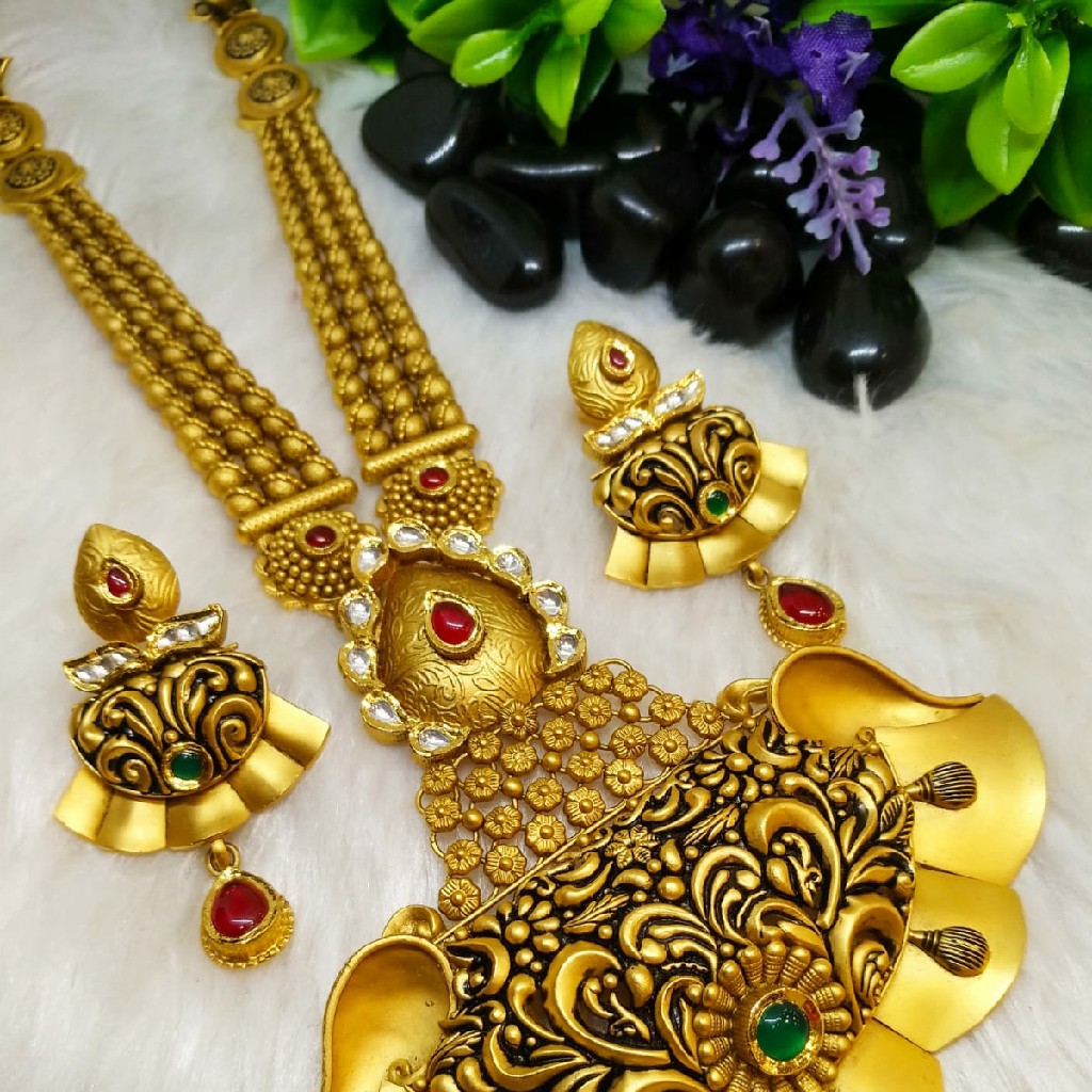 antique long set - Image 2