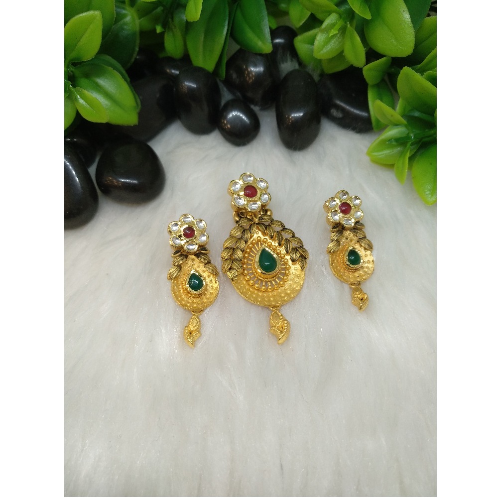 22KT Gold Antique Pendant Set PO-P002