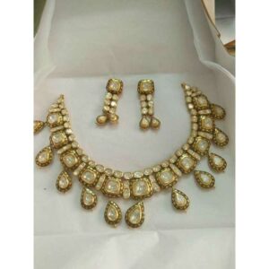 22KT Gold Antique Jadtar Set