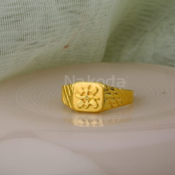916 Gold CZ Mens Gorgeous Plain Ring MPR292