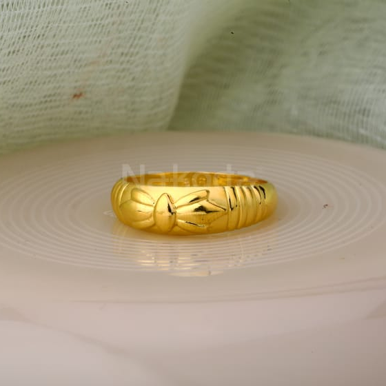 916 Gold CZ Hallmark Mens Plain Ring MPR185