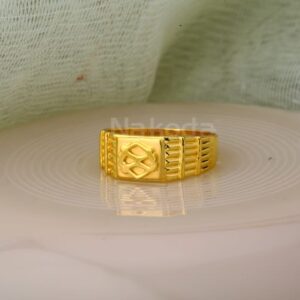 916 Gold CZ Mens Stylish Plain Ring MPR184