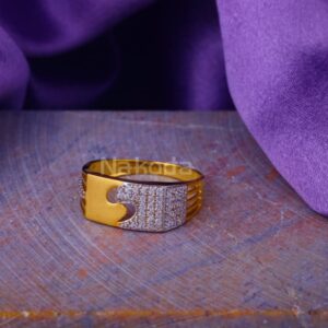916 Gold Hallmark Gorgeous Mens Ring MR962