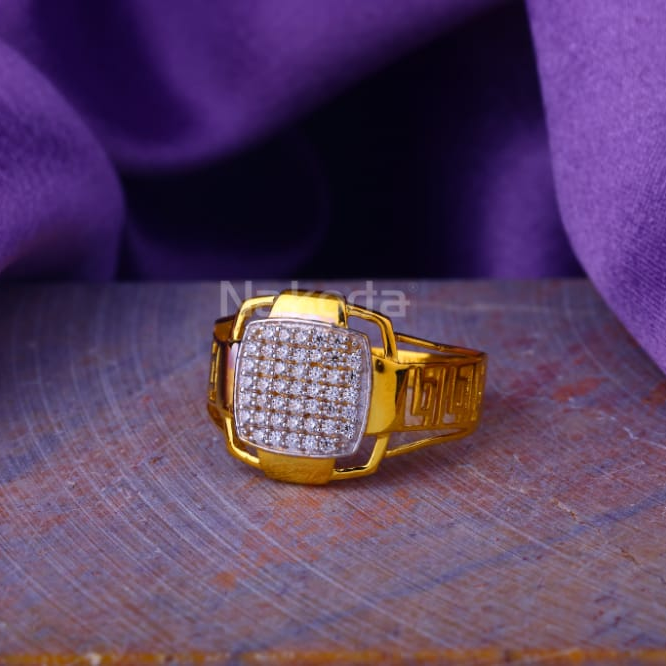 916 Gold Mens Stylish Ring MR955