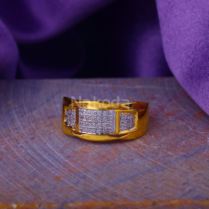 22KT Gold CZ Hallmark Designer Mens Ring MR943