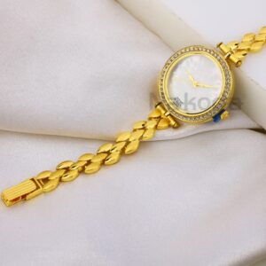 750 gold ladies stylish watch lw26