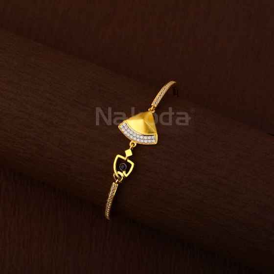 750 Gold Hallmark Delicate Ladies Kada Bracelet LKB195