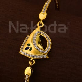 750 Gold Ladies Stylish Kada Bracelet LKB191