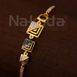 750 Gold Ladies Fancy Kada Bracelet LKB190