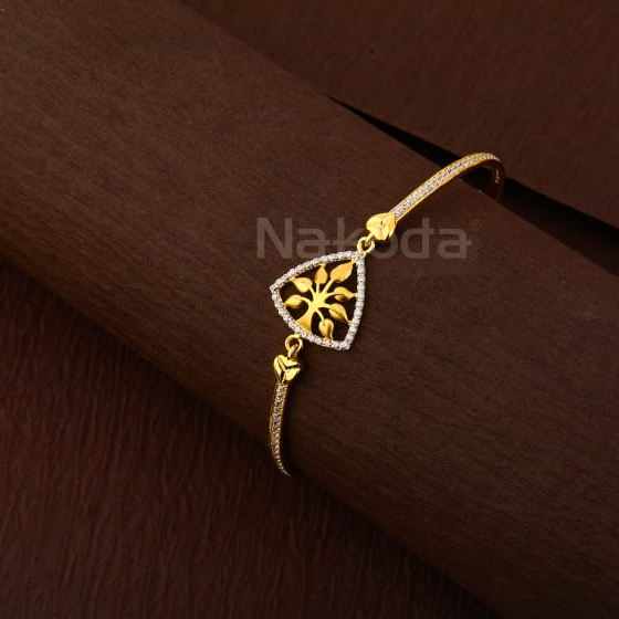 750 Gold Ladies Kada Bracelet LKB185