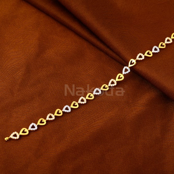 916 Gold Ladies Stylish Bracelet LB588
