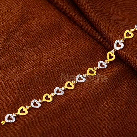 916 Gold Ladies Gorgeous Bracelet LB587