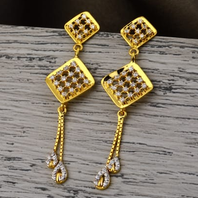 916 Gold CZ Hallmark Ladies Designer Jummar Earrings LJE515
