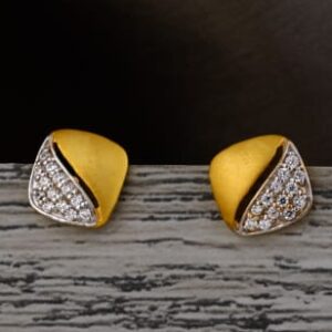 22KT Gold Ladies Delicate Tops Earring LTE357