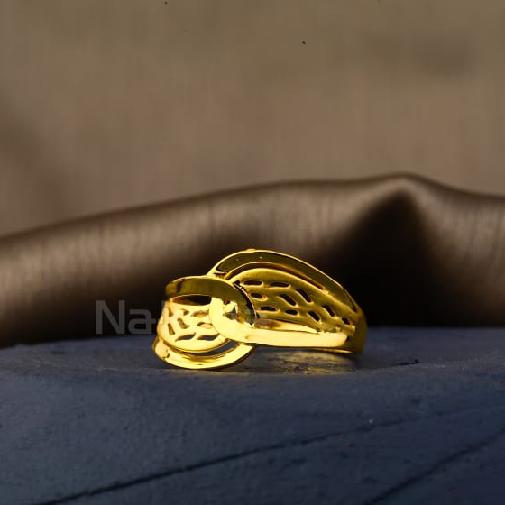 22KT Gold Hallmark Stylish Ladies Plain Ring LPR613