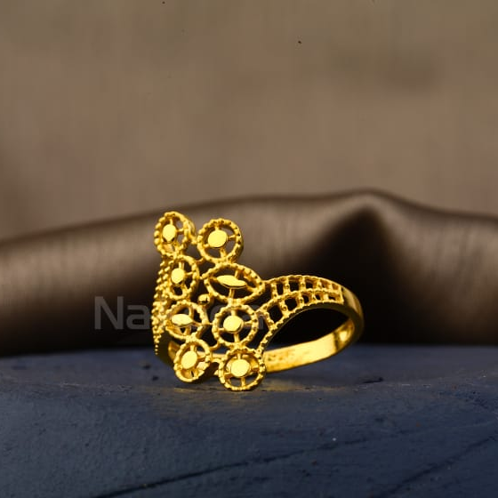22KT Gold Delicate Ladies Plain Ring LPR605