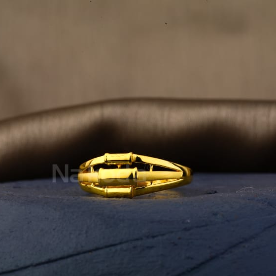 22KT Gold CZ Stylish Ladies Plain Ring LPR546
