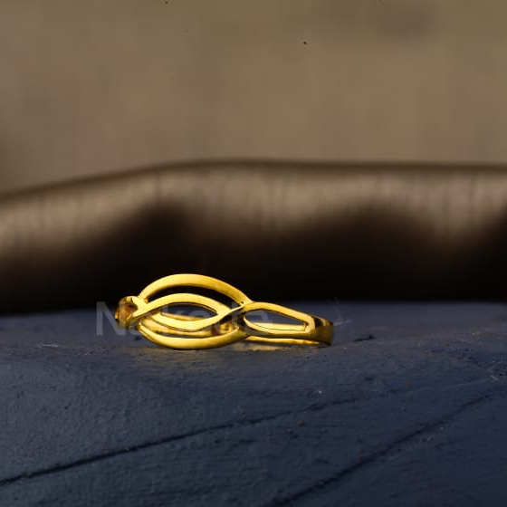 916 Gold CZ Ladies Fancy Plain Ring LPR520