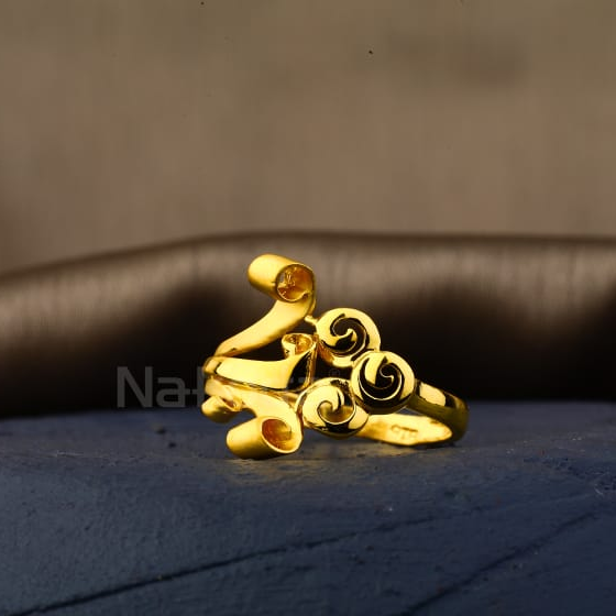 916 Gold Hallmark Stylish Ladies Plain Ring LPR514