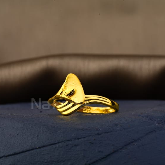 916 Gold Hallmark Ladies Plain Ring LPR506