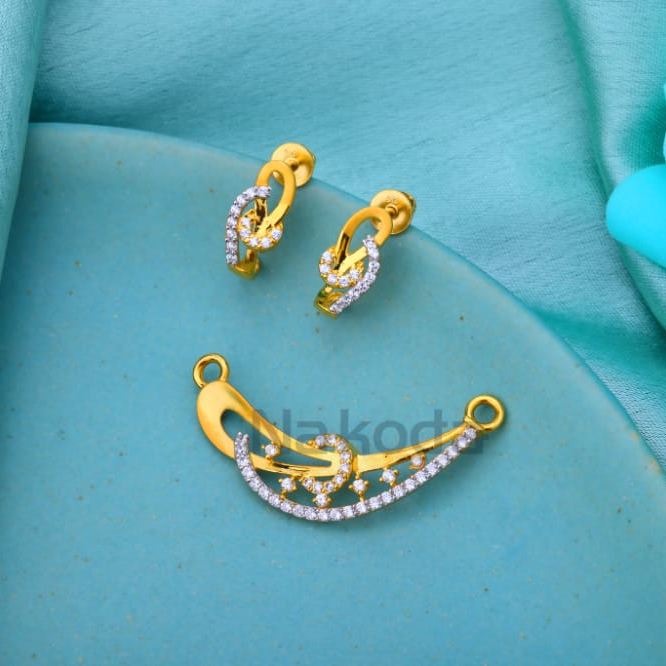 916 Gold CZ Ladies Exclusive Mangalsutra Pendant MP709