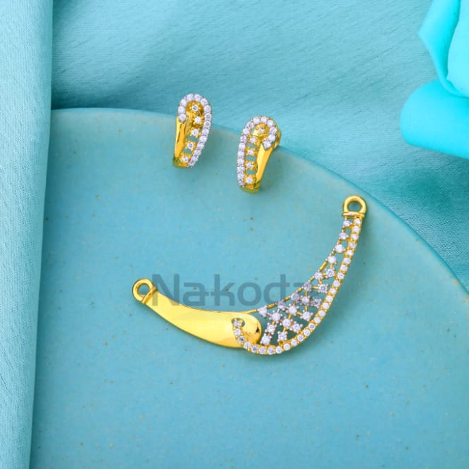 916 Gold Hallmark Ladies Designer Mangalsutra Pendant MP698