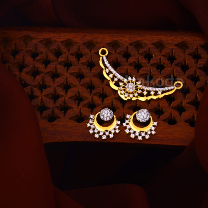 916 Gold CZ Ladies Designer Mangalsutra Pendant MP640