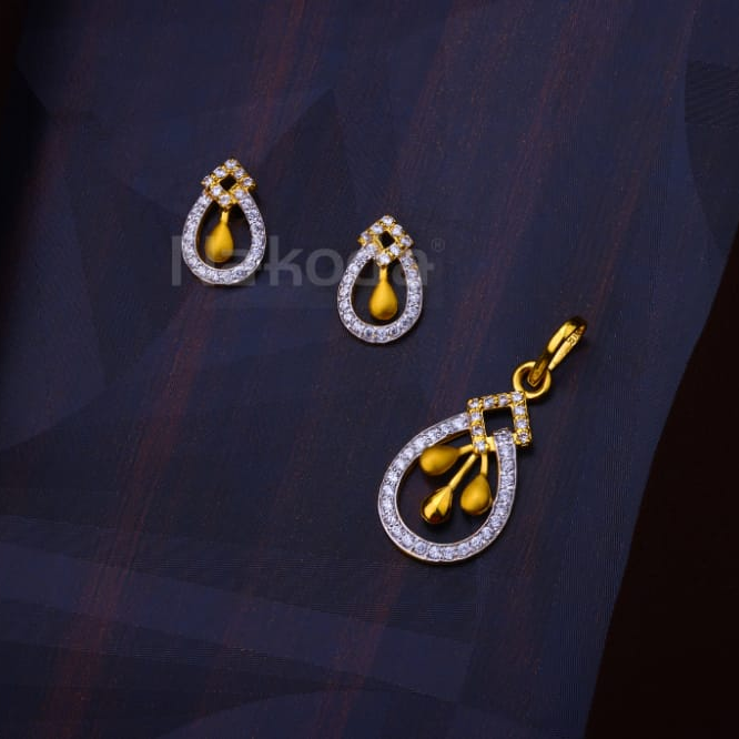 22KT Gold Ladies Designer Fancy Pendant Set FPS525 - Image 2